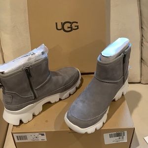 New Ladies UGG suede boots